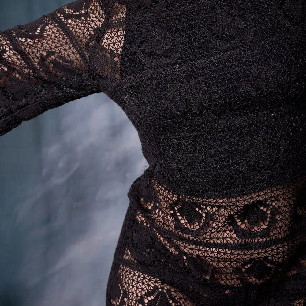 Amazing 70's Vintage Cotton Lace Maxi Dress in Black - Picture 7 of 7